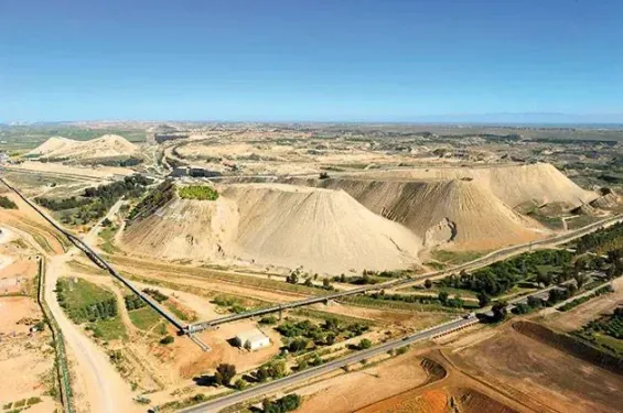 Chinese firm Dalian Heavy Industry wins OCP contract for major phosphate project in Morocco