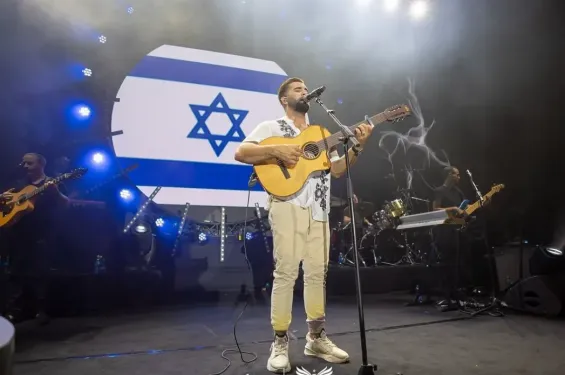 Moroccan campaign urges boycott of Kendji Girac concerts in Rabat and Casablanca