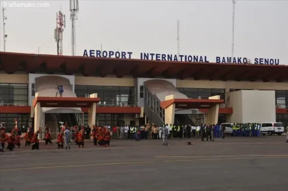 Rabat mobilizes Royal Air Maroc to evacuate foreigners from Mali amid rebel offensive