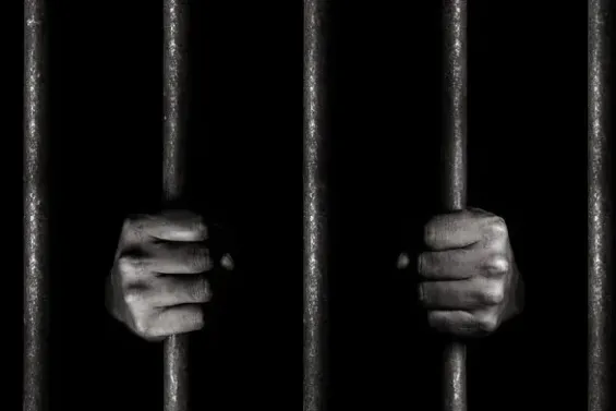 Six months in jail for bicarbonate: Moroccan man sues Spanish state