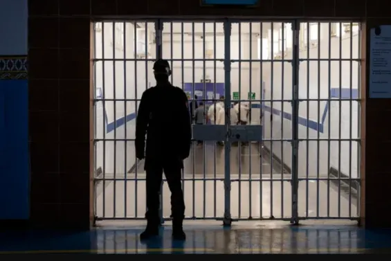 Moroccan prisons see 5.45% decrease in inmate population in 2025