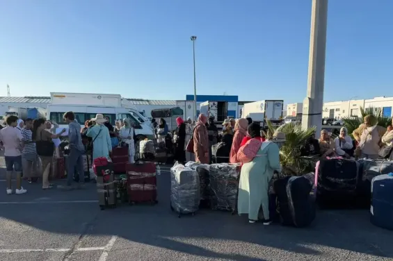 Moroccan seasonal workers begin return from Huelva harvest