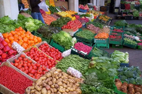 Food prices fall, but inflation rises 1.2% in Morocco in May