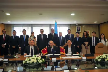 شركة صينية تؤجل مشروعًا لصناعة الأنود في المغرب لصالح استثمار أكبر في عُمان
