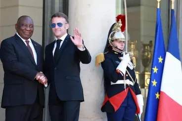 Polisario turns to Ramaphosa in Paris to reach Macron on Sahara