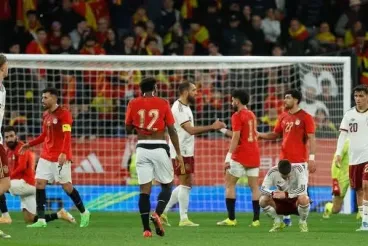 فيفا تفتح تحقيقا تأديبيا  بسبب هتافات عنصرية في مباراة إسبانيا ومصر