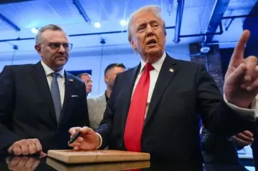 Trump calls for new Sahara talks at US Embassy in Madrid
