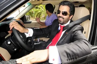 Tangier prosecutor issues warrant for ex-mayor Samir Abdelmoula over bounced checks