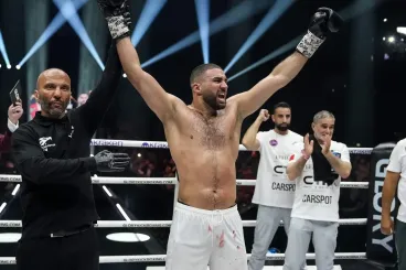 Les Marocains Tarik Khbabez et Mohamed Touchassie s’affronteront pour le titre Glory