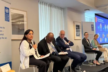 Amina Bouayach : La crise de confiance dans le monde menace les droits humains
