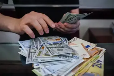Moroccan remittances hit record high of 119 billion dirhams in 2024