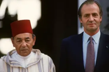 Juan Carlos I : Hassan II believed that the issue of Ceuta and Melilla would be resolved by future generations