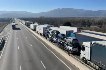 Spain recruits Moroccan drivers to tackle transport sector shortage