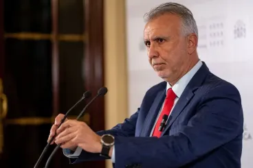 Spanish minister invokes «referendum» on Sahara issue, defying official line