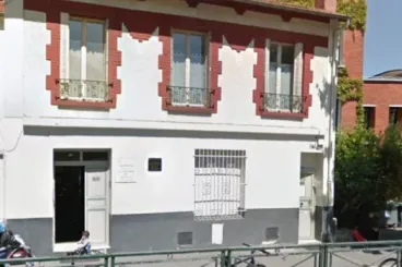 Francia: Una mezquita en Bagneux recibe un aviso tras los sermones de un editor