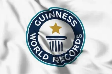 Morocco in the Guinness World Records #1 : From the smallest festival to the oldest jewelry