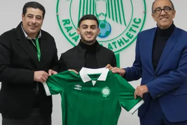 Raja Casablanca signs Jordanian winger Sharara