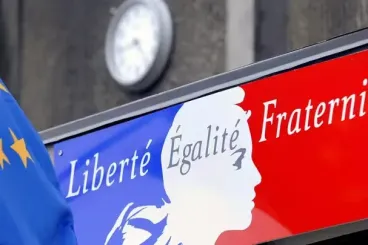 New language requirements tighten path to French residence and citizenship