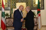En visite officielle en Algérie, le président libanais salue le rôle du Maroc