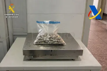 Spanish Civil Guard arrests seven Moroccans for hashish smuggling at Melilla Airport