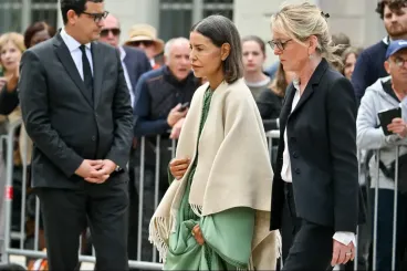 Princess Lalla Meryem represents King Mohammed VI at Bernadette Chirac funeral