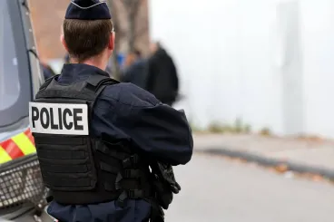 France arrests two Moroccan brothers for plotting terrorist attack