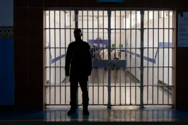 Moroccan prisons see 5.45% decrease in inmate population in 2025