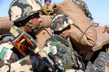 The Algerian army kills three Sahrawis from the Tindouf camps
