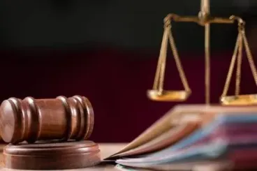 Khémisset: Cadena perpetua para un joven que mató a su madre y arrojó su cuerpo a un pozo