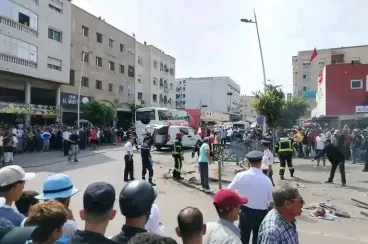Un muerto y varios heridos en una colisión de autobús en la estación de autobuses de El Jadida