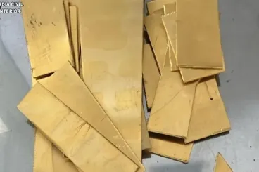 Algeciras: Detienen a dos viajeros con casi 2 kilos de oro escondidos en sus zapatos