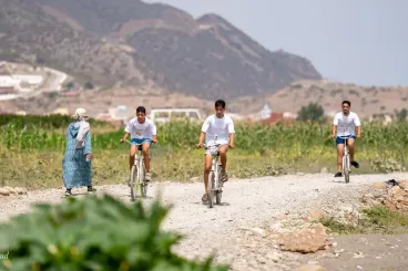 Las bicicletas blancas del Parque Nacional de los Países Bajos encuentran una nueva vida en Marruecos