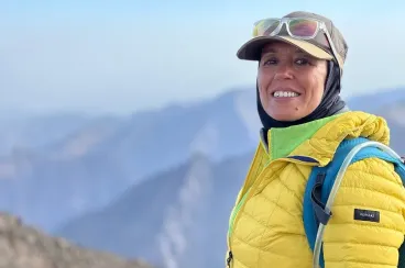 La alpinista marroquí Bouchra Baibanou se enfrenta al K2 y al Broad Peak