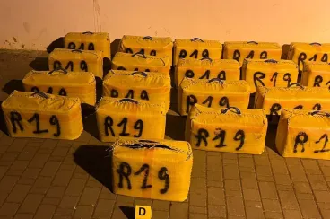 Marruecos incauta cerca de 1,9 toneladas de resina de cannabis en dos operaciones contra el narcotráfico